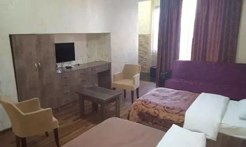 هتل گرند پالاس باتومی